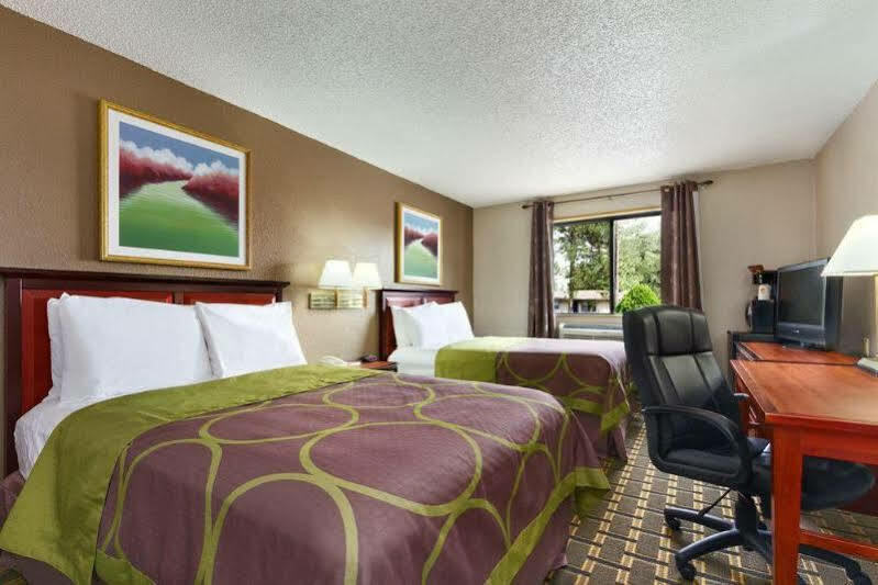 Motel Super 8 By Wyndham Waycross Ga Exterior foto
